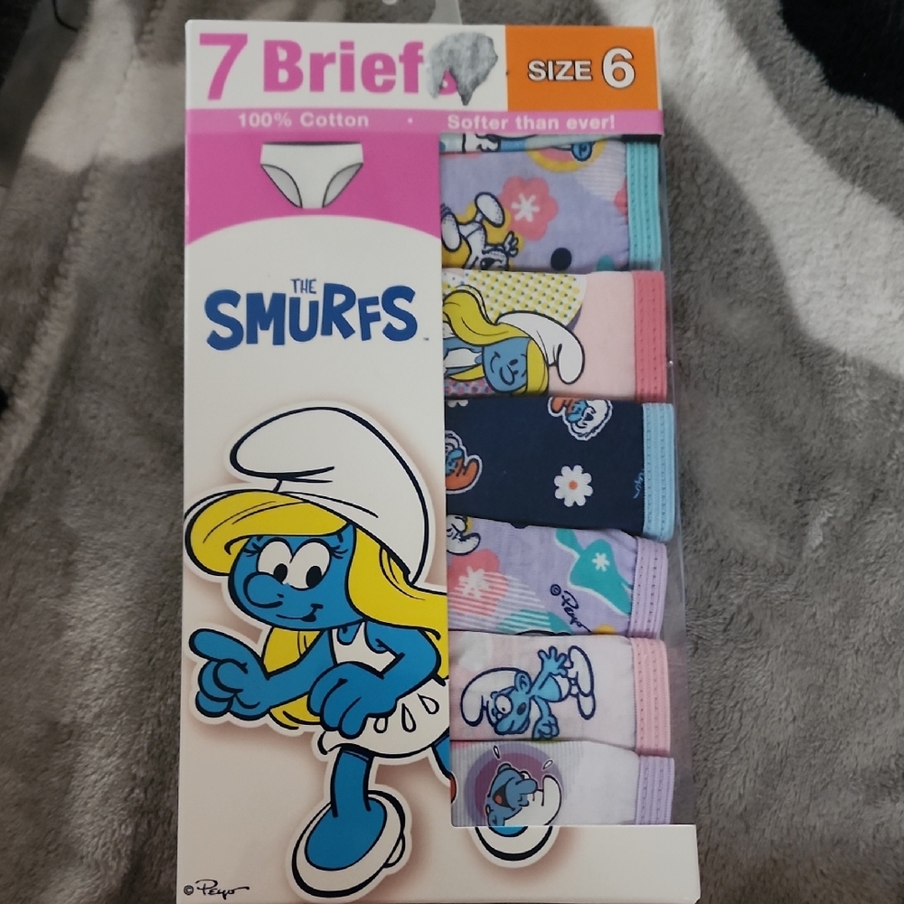 ✨️NWT THE SMURFS / SIZE 6/ 7 BRIEFS/ 100 PERCENT COTTON ✨️